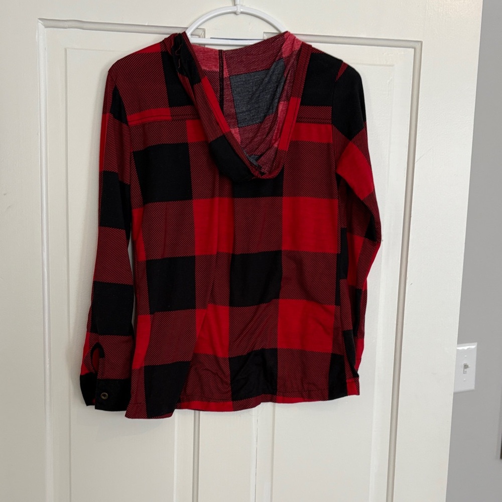 New York Laundry women’s  Black and Red‎ Checkered Shirt - Picture 5 of 5